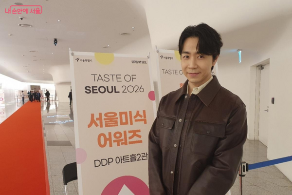 인기 요리 프로그램 <냉장고를 부탁해 >에 출연 중인 손종원 셰프 ©김병규